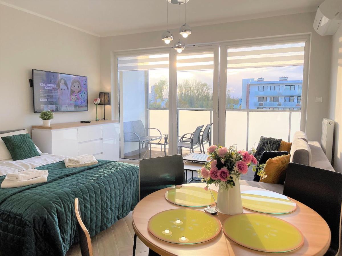 Baltic Comfort Spa Apartment With Free Pool, Saunas & Fitness - Kasprowicza 20 Kolobrzeg Exterior photo